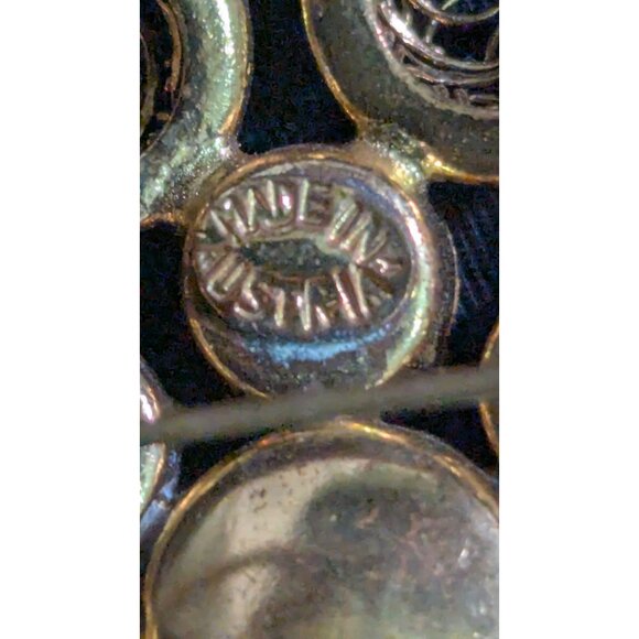 Vintage Austrian Filigree Brooch Amber Glass Cabochon stone and Rhinestones - Picture 5 of 9